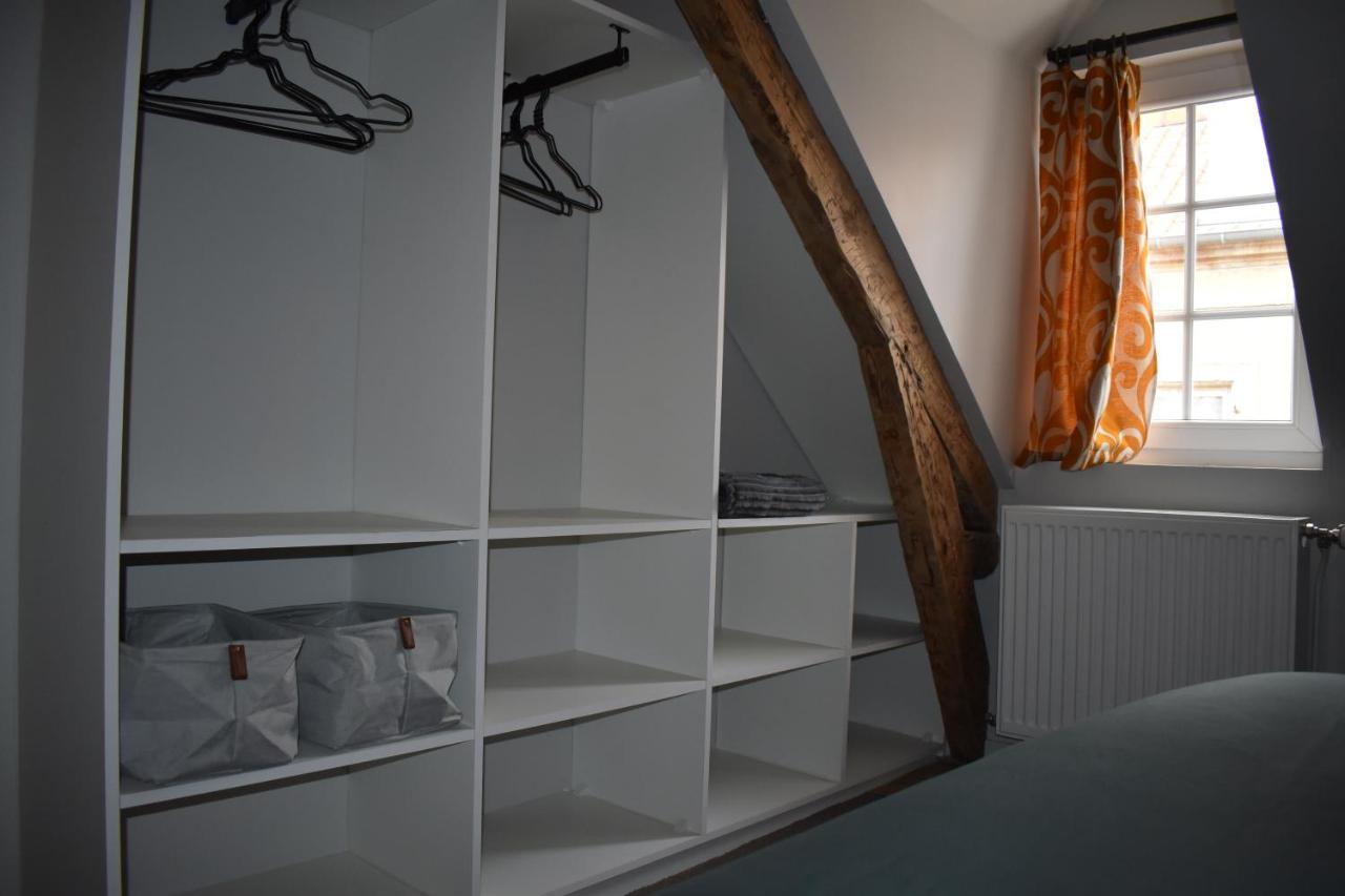 Maison 1747 - Gites De Standing En Vieille-Ville Avec Cour Boulogne-sur-Mer Luaran gambar